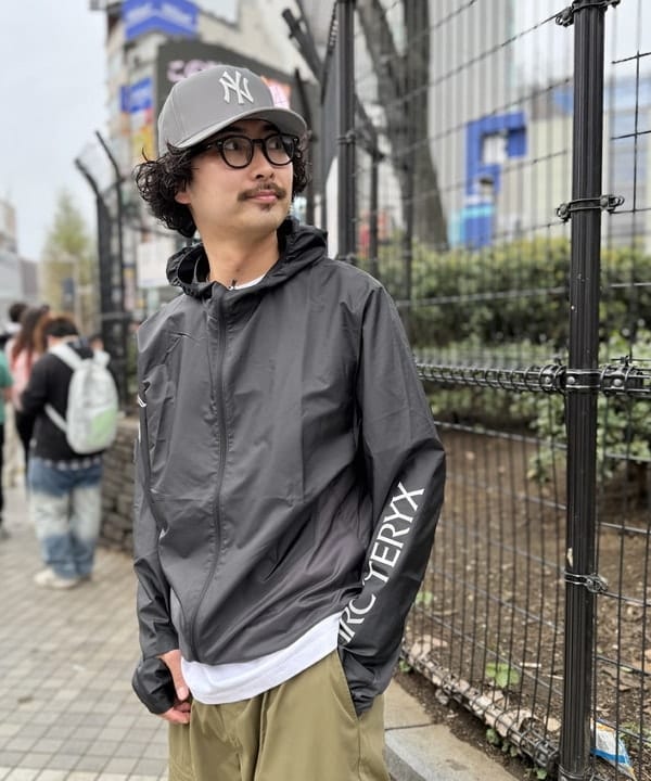 BAKU(東江 漠)さんの「BEAMS WOMEN｜【別注】NULL TOKYO / INSIDE UTILITY PANTS」を使ったコーディネート