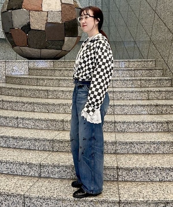 イシイ サオリさんの「BEAMS WOMEN｜【別注】Lee &times; maturely / ヴィンテージ ペインター パンツ」を使ったコーディネート