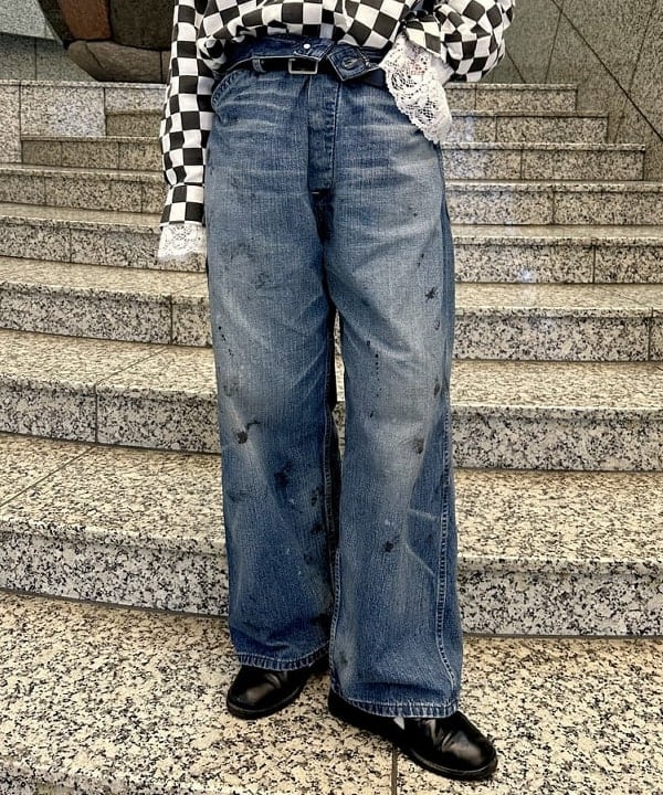 イシイ サオリさんの「BEAMS WOMEN｜【別注】Lee &times; maturely / ヴィンテージ ペインター パンツ」を使ったコーディネート