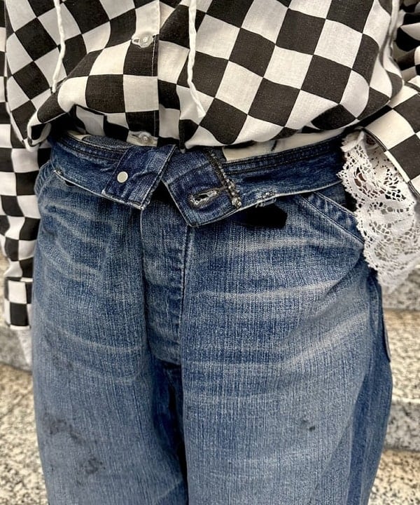 イシイ サオリさんの「BEAMS WOMEN｜【別注】Lee &times; maturely / ヴィンテージ ペインター パンツ」を使ったコーディネート