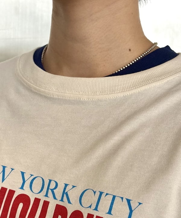 みりさんの「マドラス チェック ネクタイ」を使ったコーディネート