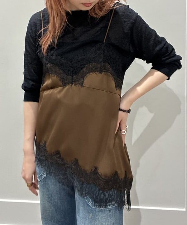 篠崎 香月さんの「BEAMS WOMEN｜オックス 比翼 ミニジレ」を使ったコーディネート