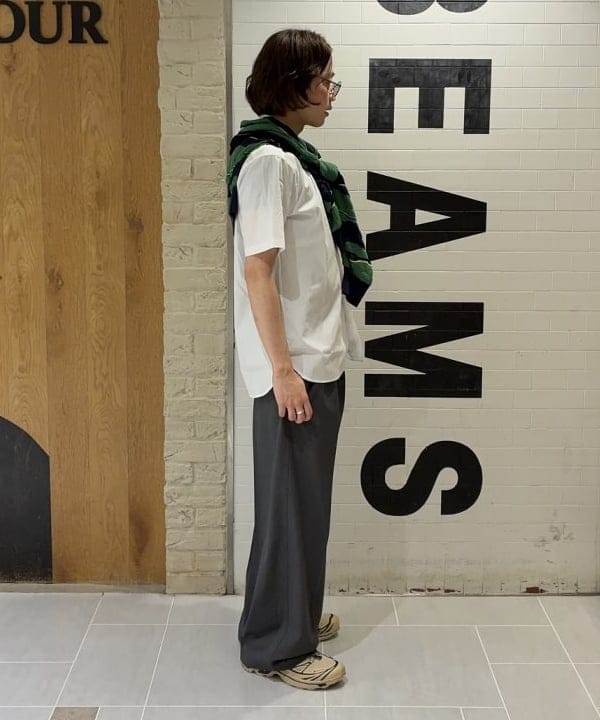 マツミヤさんの「BEAMS WOMEN｜【別注】FRED PERRY / Broad Short Sleeve Shirts」を使ったコーディネート