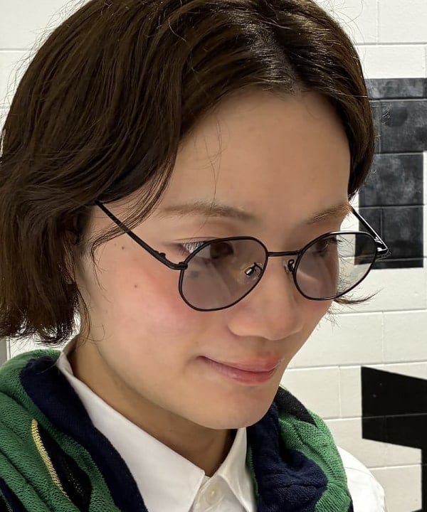 マツミヤさんの「BEAMS WOMEN｜【別注】FRED PERRY / Broad Short Sleeve Shirts」を使ったコーディネート