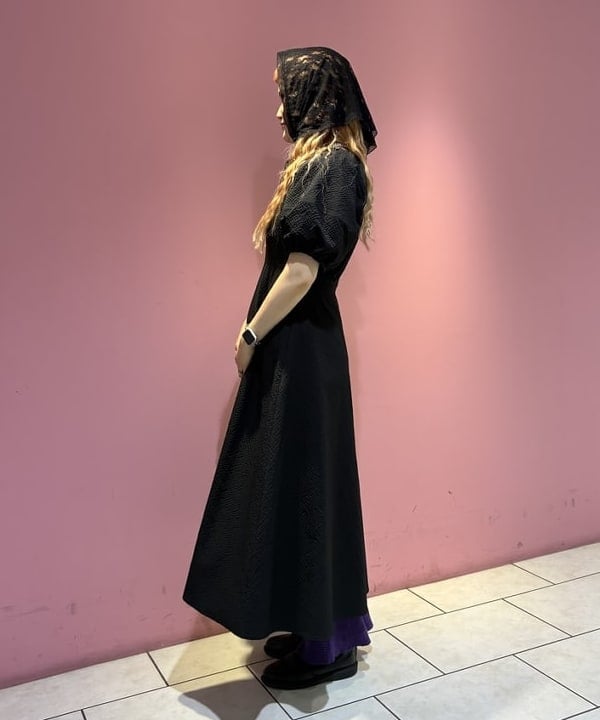 マツモト アカネさんの「BEAMS WOMEN｜サッカー ランタンスリーブ ワンピース」を使ったコーディネート