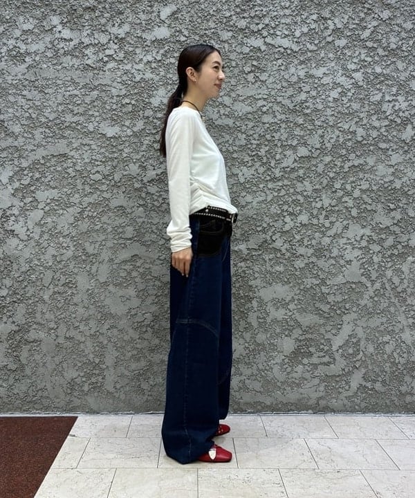 ササキさんの「BEAMS WOMEN｜アシメ ネック ドレープ」を使ったコーディネート