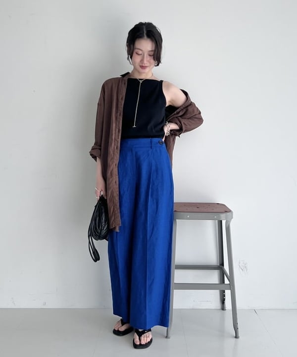 隈元 楓さんの「BEAMS WOMEN｜シンプル リネン ワイドパンツ .M」を使ったコーディネート
