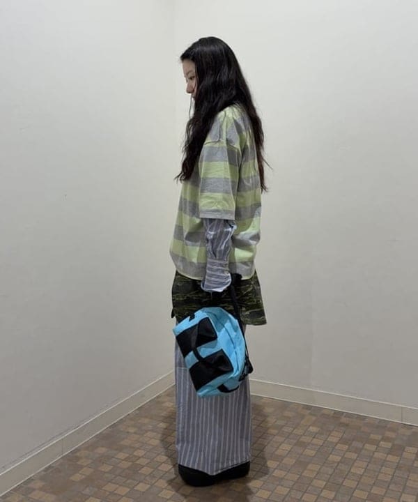 須賀さんの「BEAMS WOMEN｜【別注】LACOSTE / ボーダー Tシャツ」を使ったコーディネート