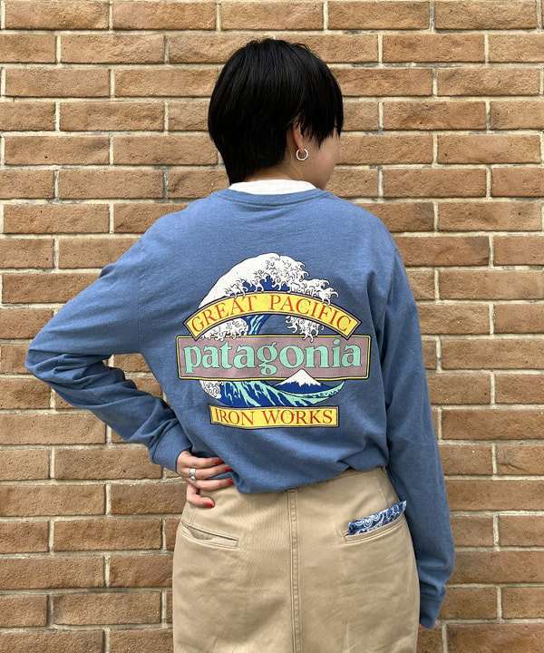 ミナミマリコさんの「BEAMS WOMEN｜【別注】HEAR MY NAME &times; maturely / ニュアンス チノ」を使ったコーディネート