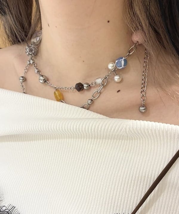 江口 息吹さんの「BEAMS WOMEN｜レース トリム サテン キャミソール」を使ったコーディネート