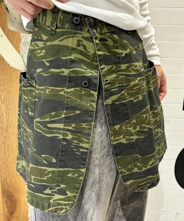 マツミヤさんの「BEAMS WOMEN｜スタッズ ベルト バッグ」を使ったコーディネート