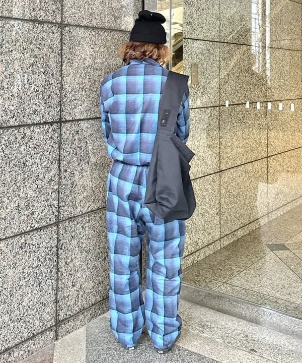 吉田 洸輝さんの「BEAMS WOMEN｜【別注】yorozu / TASUKI SHOULDER」を使ったコーディネート