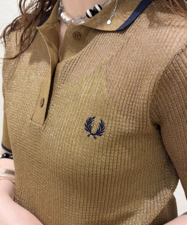 reiさんの「BEAMS WOMEN｜【別注】FRED PERRY / リブ ニット シャツ」を使ったコーディネート