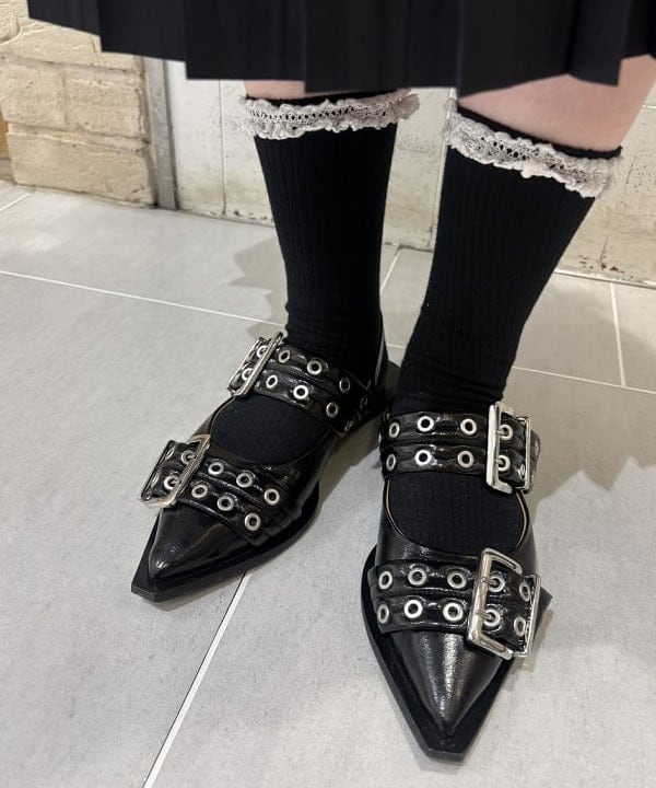 大石彩可さんの「BEAMS WOMEN｜メッセンジャー バッグ」を使ったコーディネート