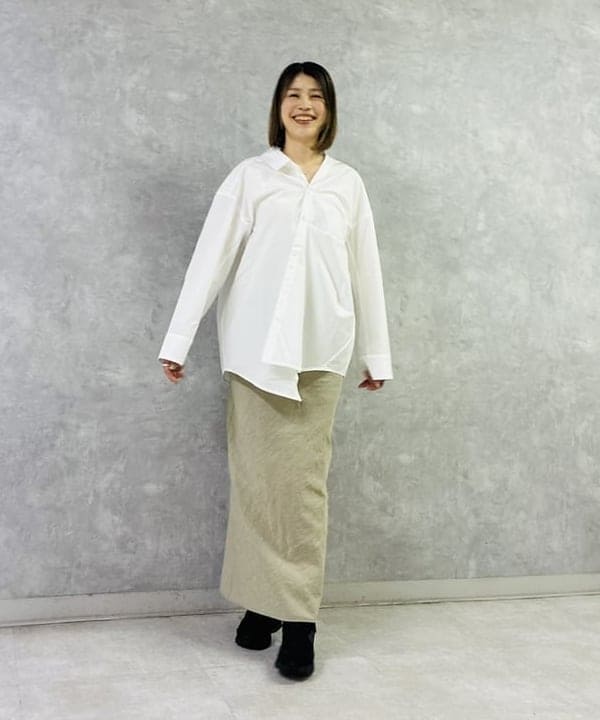 岩沢 珠代さんの「BEAMS WOMEN｜コットンラミー バイアス スカート」を使ったコーディネート