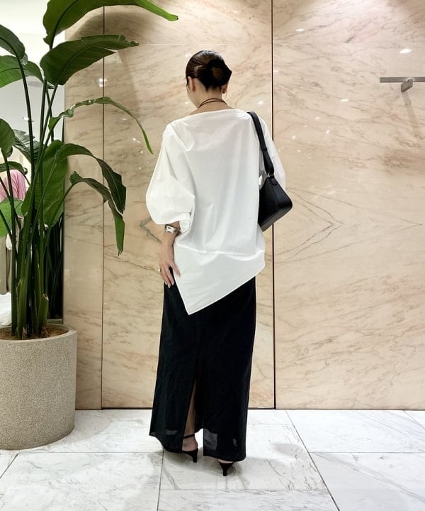 AONO SHIKAMAさんの「BEAMS WOMEN｜ギャザー ショルダー ブラウス」を使ったコーディネート