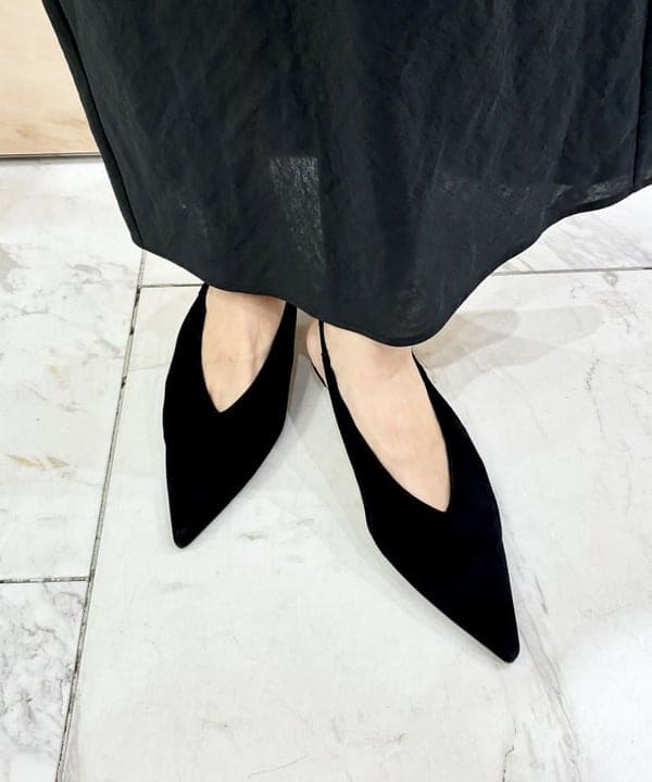 AONO SHIKAMAさんの「BEAMS WOMEN｜ギャザー ショルダー ブラウス」を使ったコーディネート