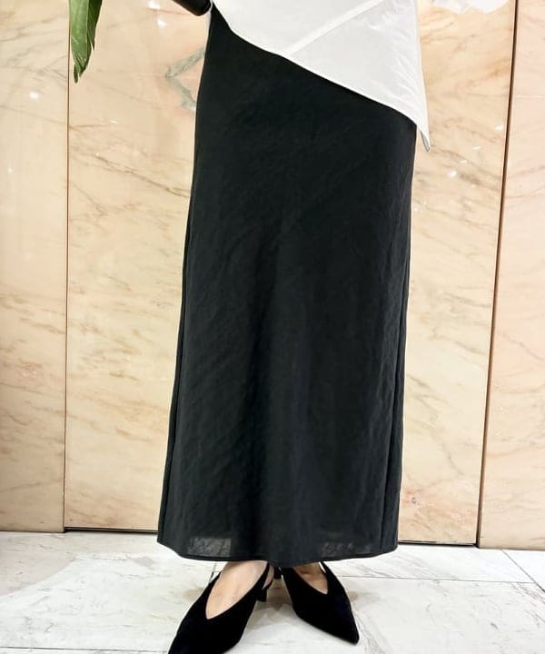 AONO SHIKAMAさんの「BEAMS WOMEN｜ギャザー ショルダー ブラウス」を使ったコーディネート