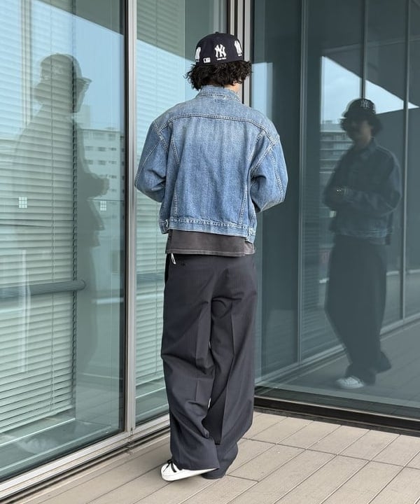 BAKU(東江 漠)さんの「BEAMS WOMEN｜ワイドストレート 2プリーツ  スラックス」を使ったコーディネート