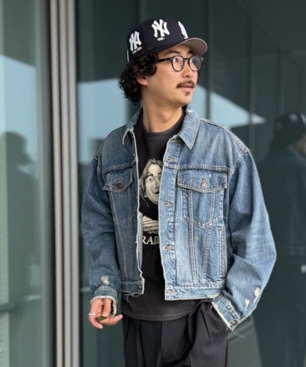 BAKU(東江 漠)さんの「BEAMS WOMEN｜ワイドストレート 2プリーツ  スラックス」を使ったコーディネート