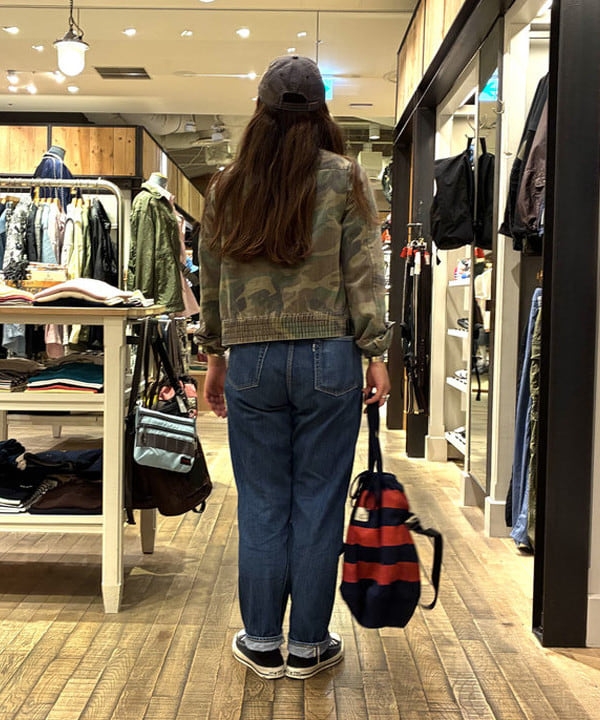 サイトウ　トモミさんの「BEAMS WOMEN｜ボーイ ベーシック ロングスリーブ」を使ったコーディネート