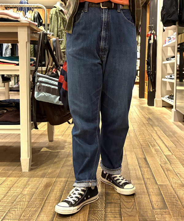 サイトウ　トモミさんの「BEAMS WOMEN｜ボーイ ベーシック ロングスリーブ」を使ったコーディネート