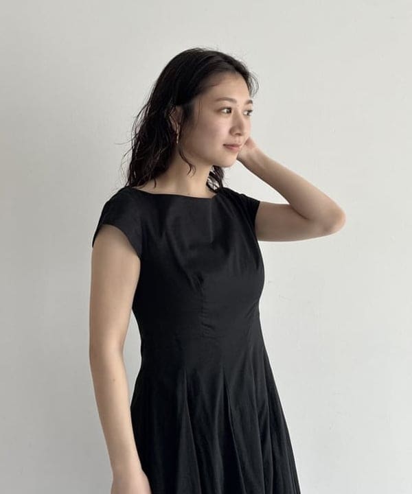 坂本 涼花さんの「BEAMS WOMEN｜MARIHA / 月の夢 ワンピース ソリッド」を使ったコーディネート