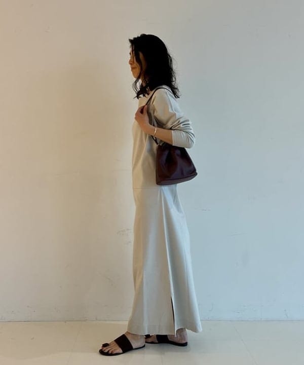 松元 晴佳さんの「BEAMS WOMEN｜【別注】スタイリスト佐藤佳菜子 &times; SLOANE / 淑女のロンT ワンピース」を使ったコーディネート