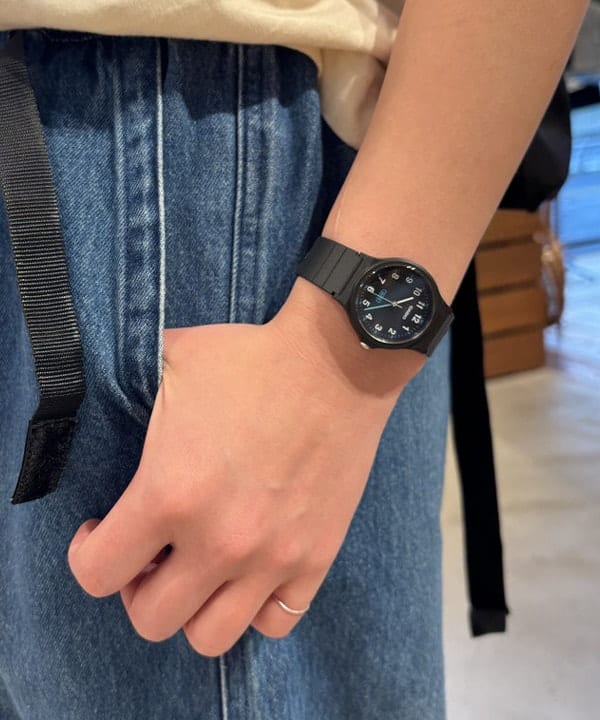 アベアミさんの「BEAMS WOMEN｜【別注】NEW ERA / MLB フレンチリネン キャップ」を使ったコーディネート