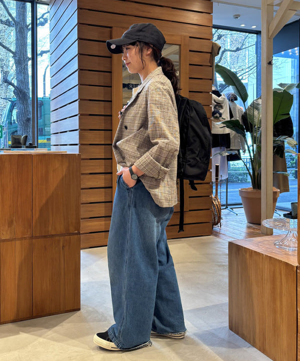 アベアミさんの「BEAMS WOMEN｜【別注】NEW ERA / MLB フレンチリネン キャップ」を使ったコーディネート