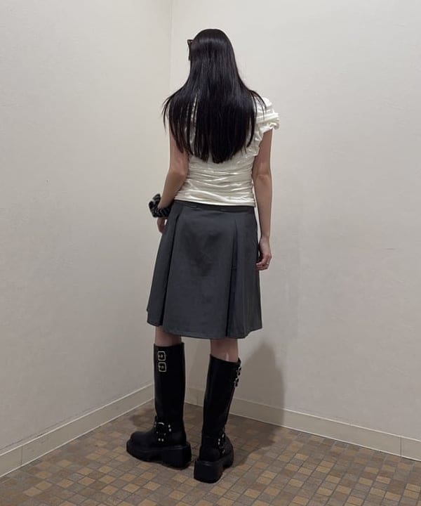 amiriさんの「BEAMS WOMEN｜ギャザー ドレープ Tシャツ」を使ったコーディネート