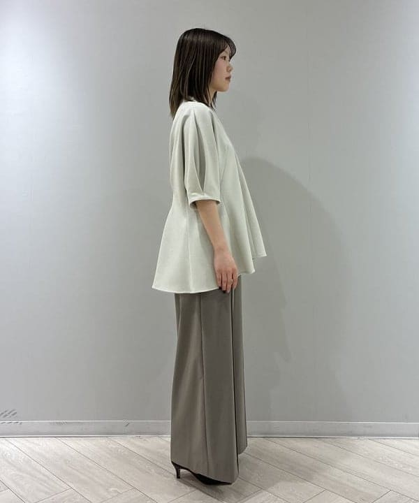 菜月さんの「BEAMS WOMEN｜トリコット イージーパンツ」を使ったコーディネート