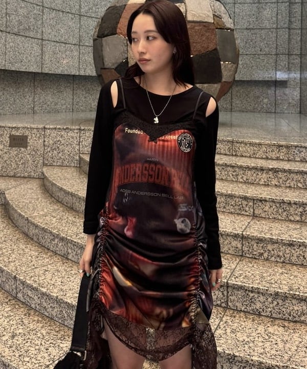 amiriさんの「BEAMS WOMEN｜ショルダー オープン ロングスリーブ Tシャツ」を使ったコーディネート