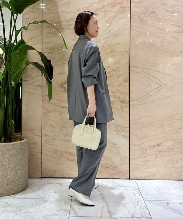 関 桂子さんの「BEAMS WOMEN｜YLEVE / シャンブレー ウール ジャケット」を使ったコーディネート