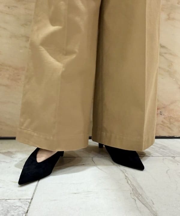 関 桂子さんの「BEAMS WOMEN｜SLOANE / 14ゲージ ワイドリブ カーディガン」を使ったコーディネート