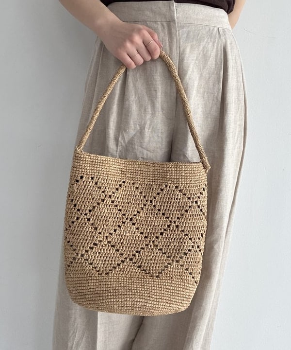 坂本 涼花さんの「BEAMS WOMEN｜トング サンダル .M」を使ったコーディネート