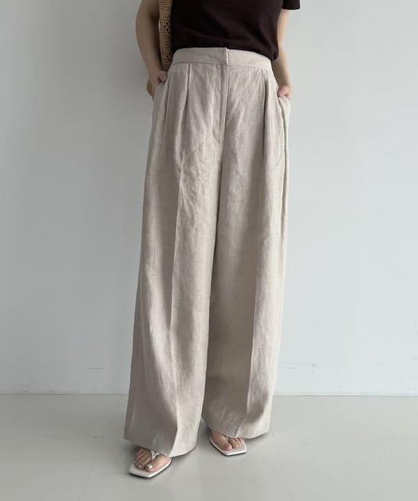 坂本 涼花さんの「BEAMS WOMEN｜トング サンダル .M」を使ったコーディネート