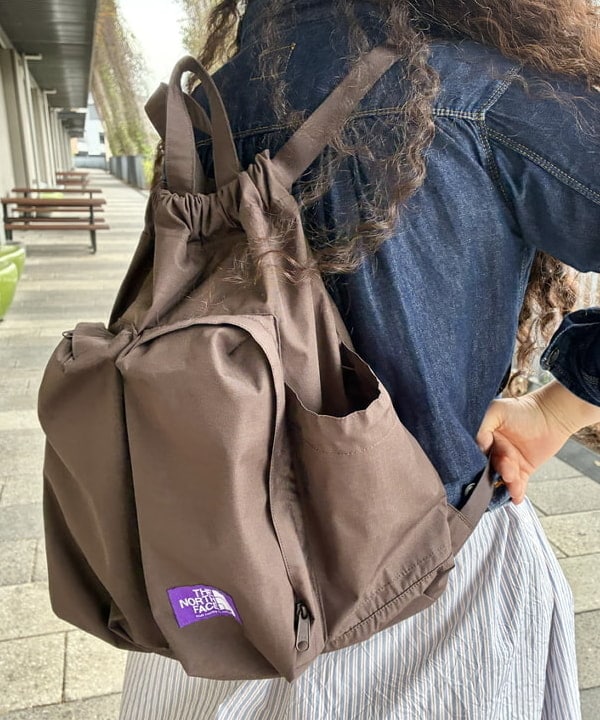 EMORIさんの「BEAMS WOMEN｜クリンクル ストライプ ショートスリーブ ワンピース」を使ったコーディネート