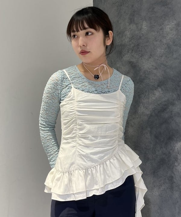 星野 真依さんの「BEAMS WOMEN｜ジャカード レース クルーネック Tシャツ」を使ったコーディネート