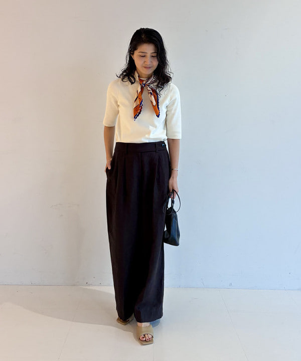 松元 晴佳さんの「BEAMS WOMEN｜シンプル ボートネックニット .M」を使ったコーディネート