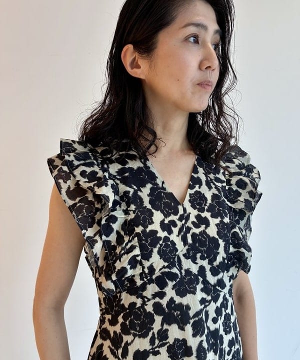 松元 晴佳さんの「BEAMS WOMEN｜【別注】Barbour / TRANSPORT ジャケット」を使ったコーディネート