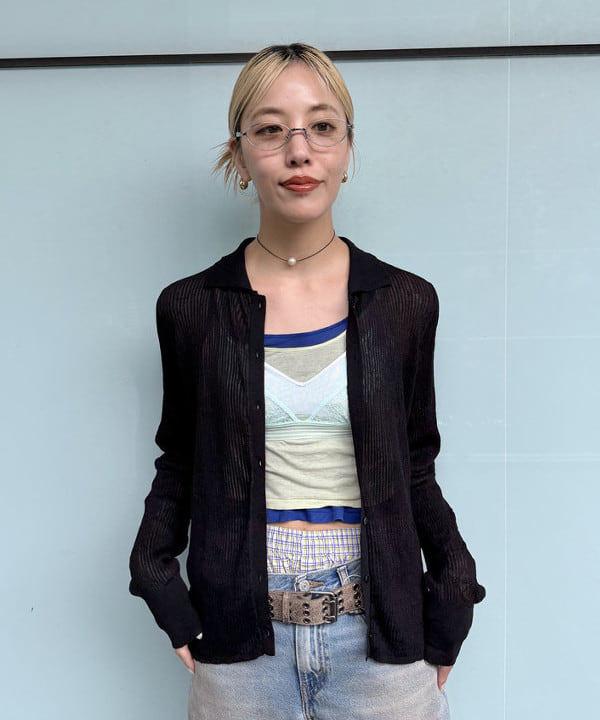 れいなさんの「BEAMS WOMEN｜シアー リブ ニット ポロ カーディガン」を使ったコーディネート