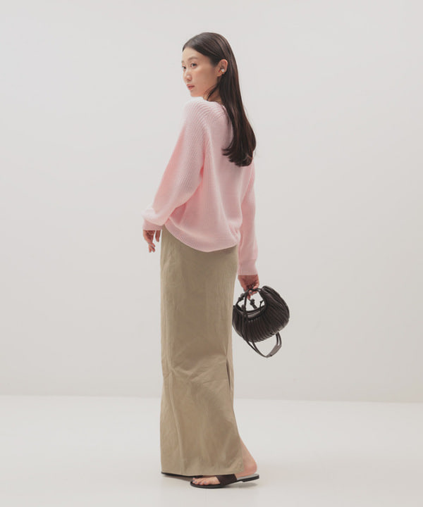 隈元 楓さんの「BEAMS WOMEN｜5ゲージ コットン 畦編み プルオーバー」を使ったコーディネート