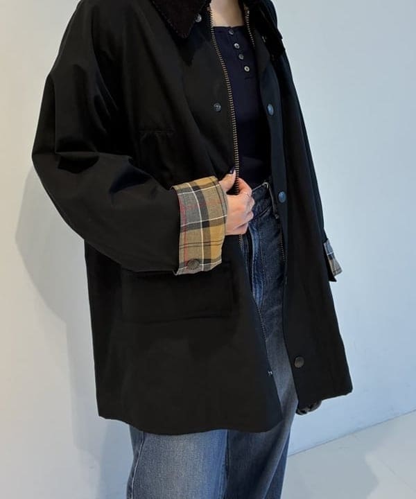 SAKAIさんの「BEAMS WOMEN｜【別注】Barbour / BEDALE ジャケット」を使ったコーディネート