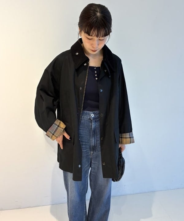 SAKAIさんの「BEAMS WOMEN｜【別注】Barbour / BEDALE ジャケット」を使ったコーディネート