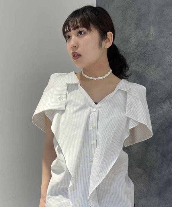 星野 真依さんの「BEAMS WOMEN｜ボックス プリーツ ミディ スカート」を使ったコーディネート