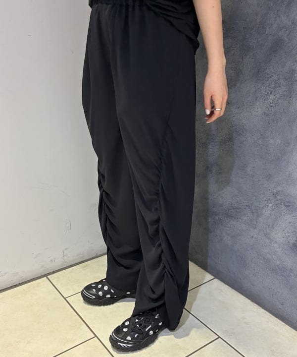 にしだてさんの「BEAMS WOMEN｜ベルギー リネン ショートスリーブ」を使ったコーディネート