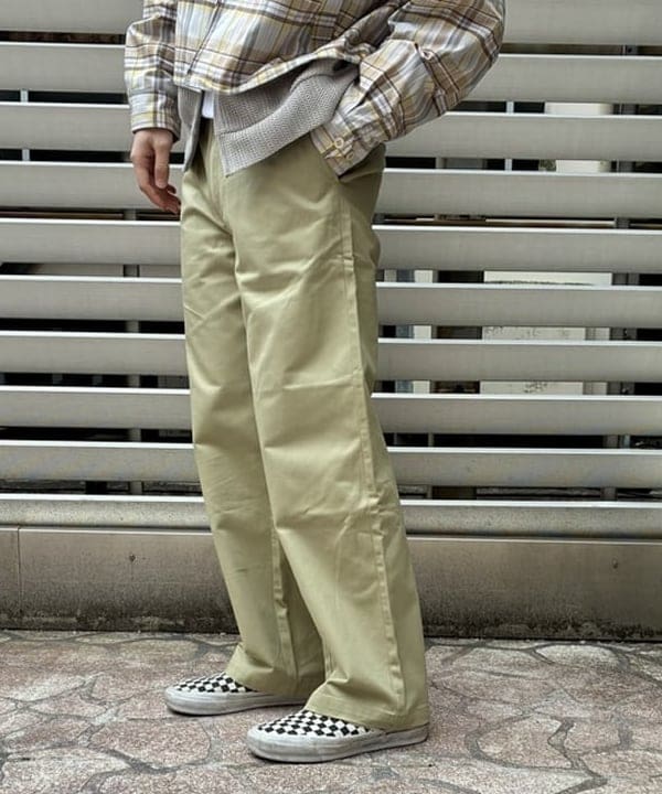 高遠 恒巳さんの「BEAMS WOMEN｜チェック ジップ ブルゾン」を使ったコーディネート