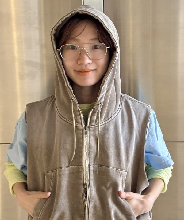 みりさんの「マドラス チェック ショーツ」を使ったコーディネート