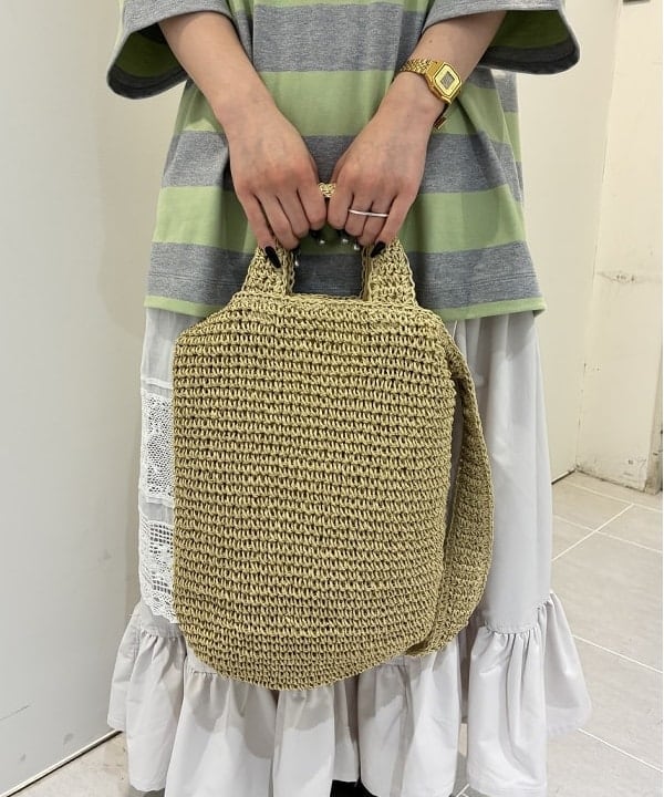 ando naoさんの「BEAMS WOMEN｜【別注】LACOSTE / ボーダー Tシャツ」を使ったコーディネート